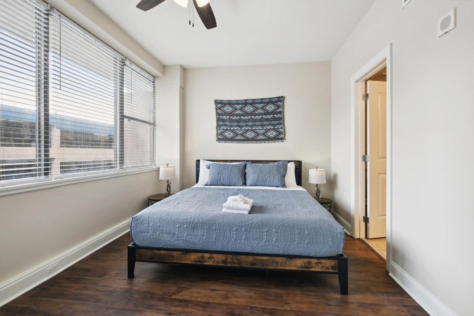 Amazing Condos Beautiful View 2 Blocks To French Quarter, Small Rooftop Pool, Gym, Seanger Theater, Super Dome, And Bourbon St New Orleans Rum bild