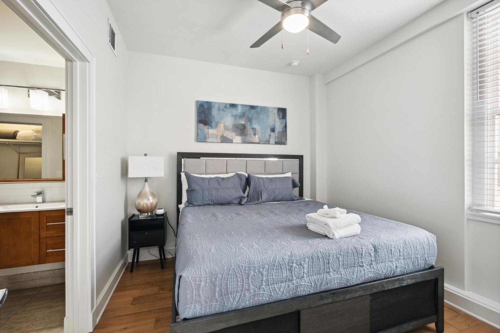Amazing Condos Beautiful View 2 Blocks To French Quarter, Small Rooftop Pool, Gym, Seanger Theater, Super Dome, And Bourbon St New Orleans Rum bild
