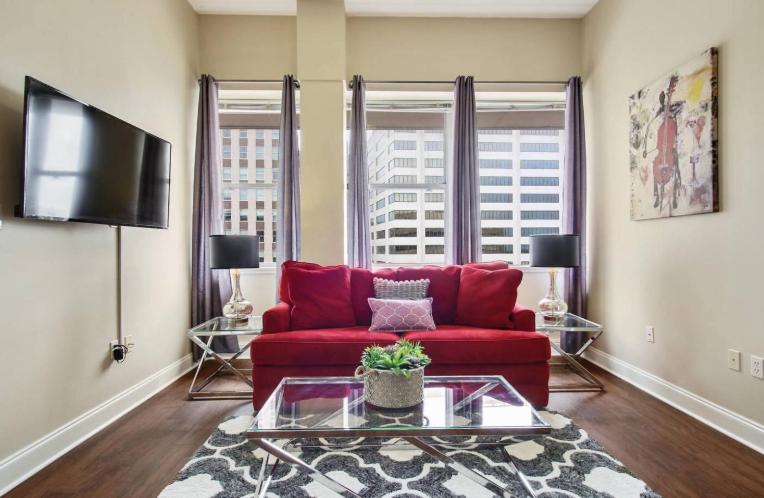 Amazing Condos Beautiful View 2 Blocks To French Quarter, Small Rooftop Pool, Gym, Seanger Theater, Super Dome, And Bourbon St New Orleans Exteriör bild