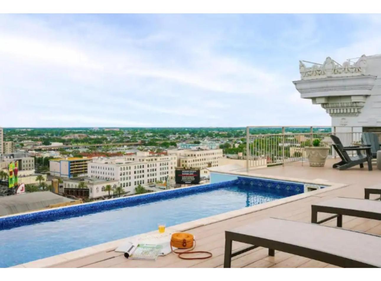 Amazing Condos Beautiful View 2 Blocks To French Quarter, Small Rooftop Pool, Gym, Seanger Theater, Super Dome, And Bourbon St New Orleans Exteriör bild